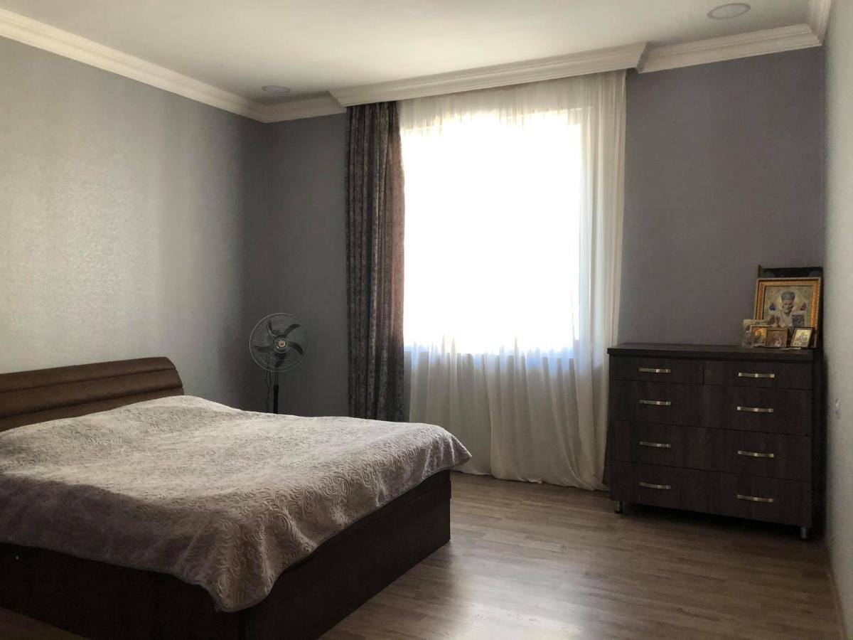 Our House Hotell Borjomi Exteriör bild